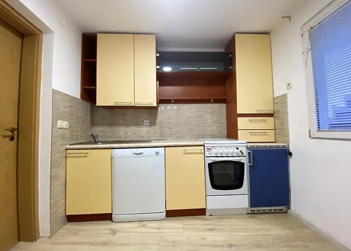 Апартаменты Modern In / 45 M² / Stunning Sea View Водице